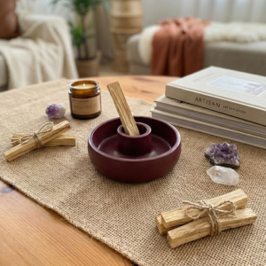 Bordo Beton Tütsülük ve Palo Santo