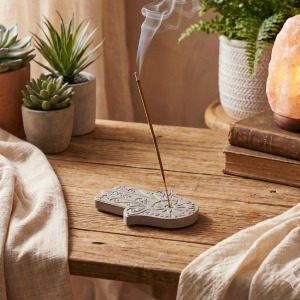 Vizon Fatma Ana Eli Hamsa Beton Tütsülük